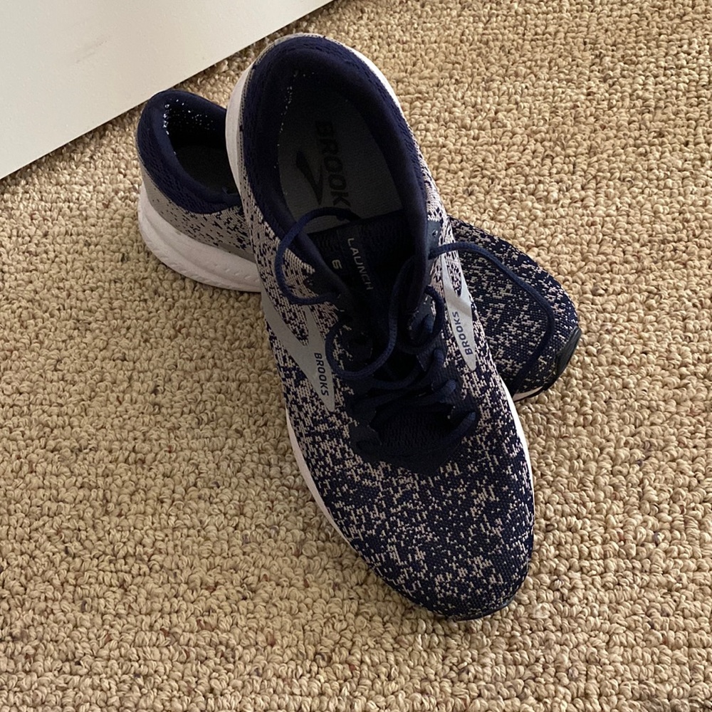 Brooks Launch 6